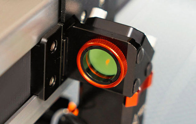 AEON MIRA 9S laserski gravirni stroj 60W
