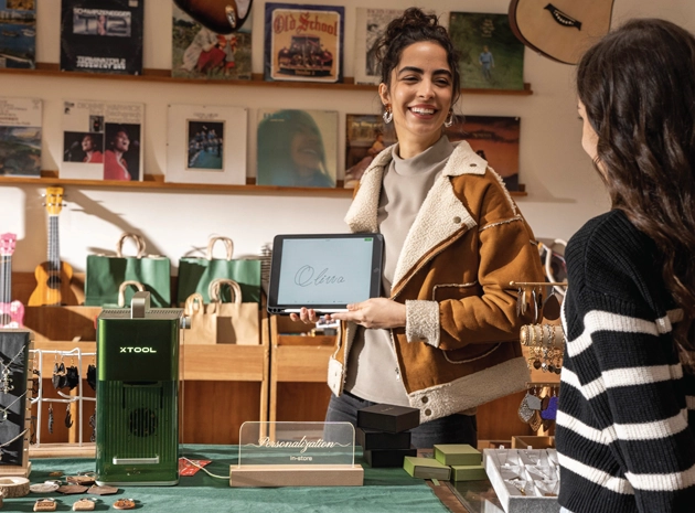   xTool F1 Ultra Deluxe Bundle 20W fiber/20W dióda lézerjelölő szett
